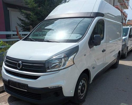 Βαν-Rent-Etien-Cars-Van.jpg Βαν-Rent-Etien-Cars-Van.jpg